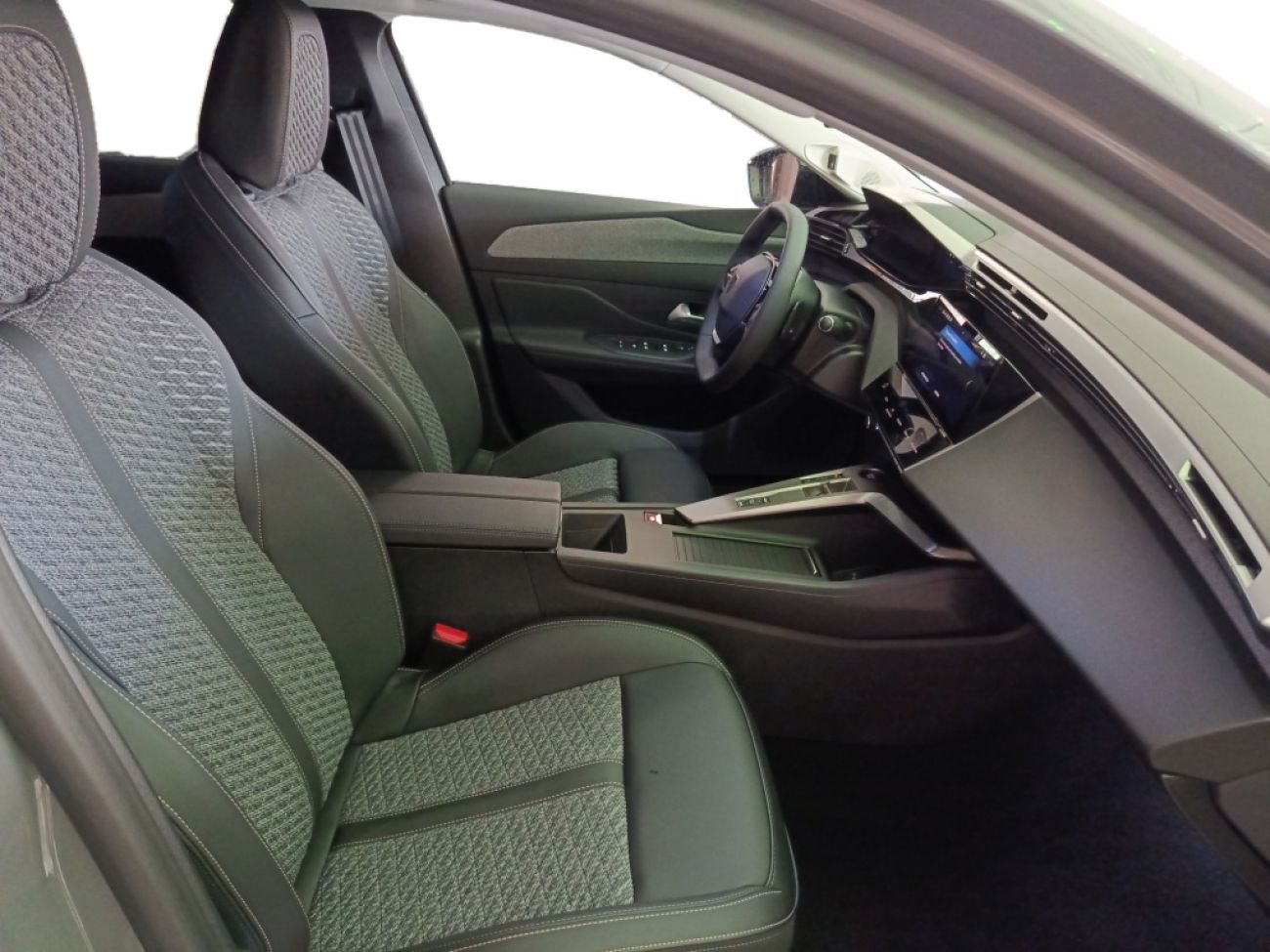 Mandataire PEUGEOT 308 NV 1.5 BLUEHDI 130CH S&S ALLURE EAT8