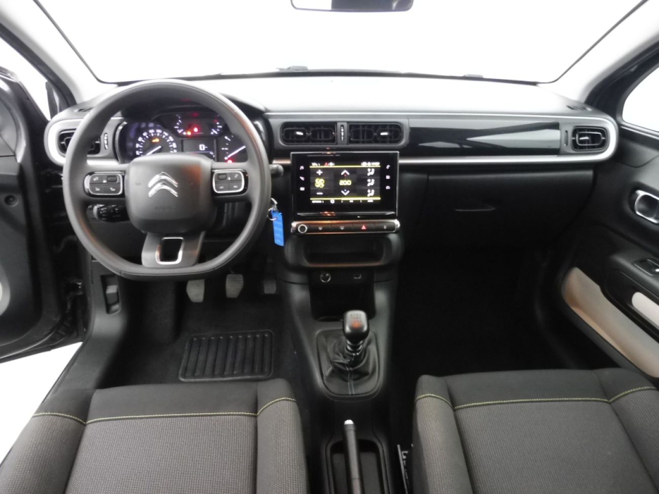 Mandataire Citroën C3 1.5 BLUEHDI 100CH S&S PLUS
