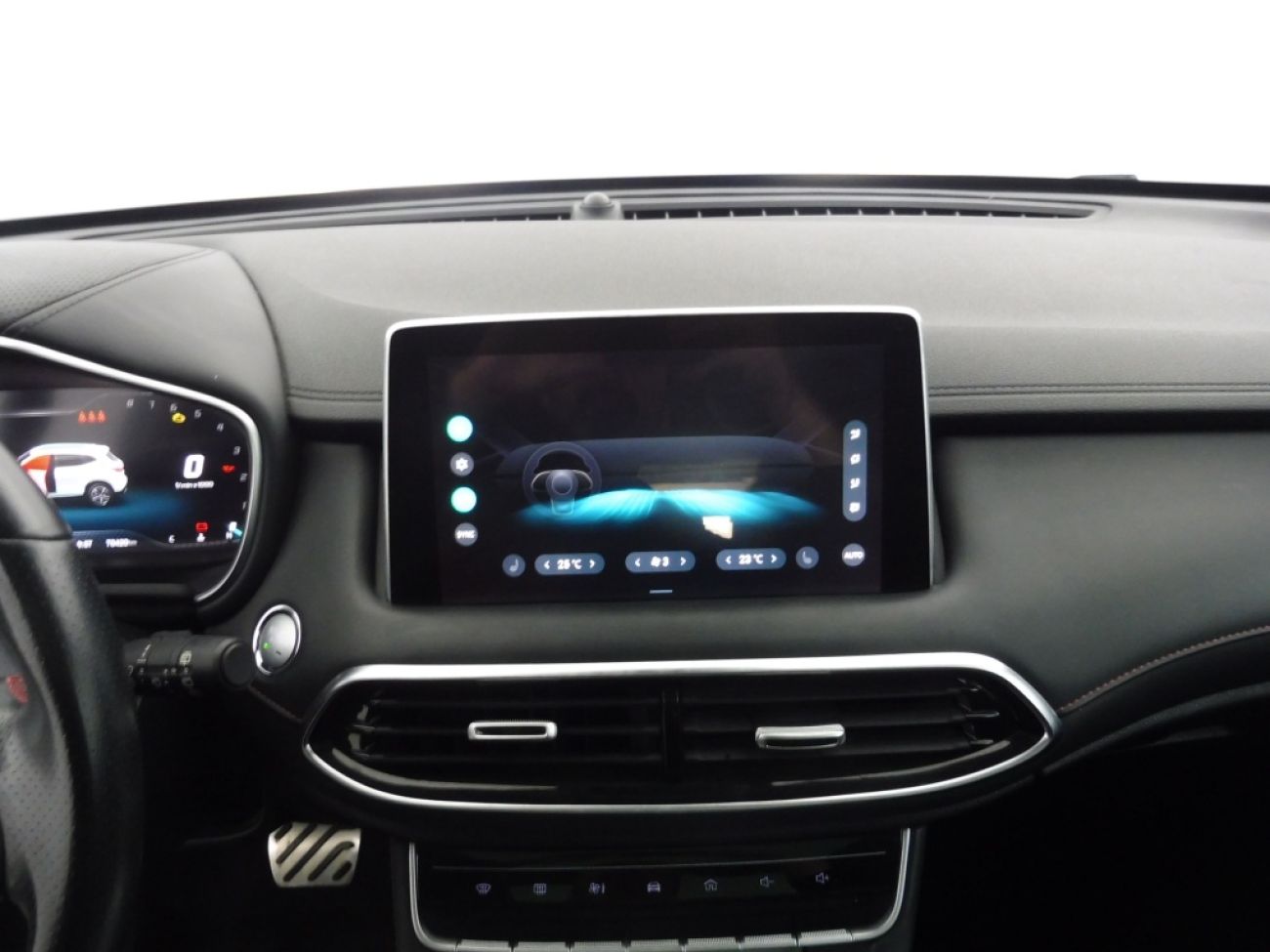 Mandataire MG HS 1.5 T-GDI 162 AT luxury