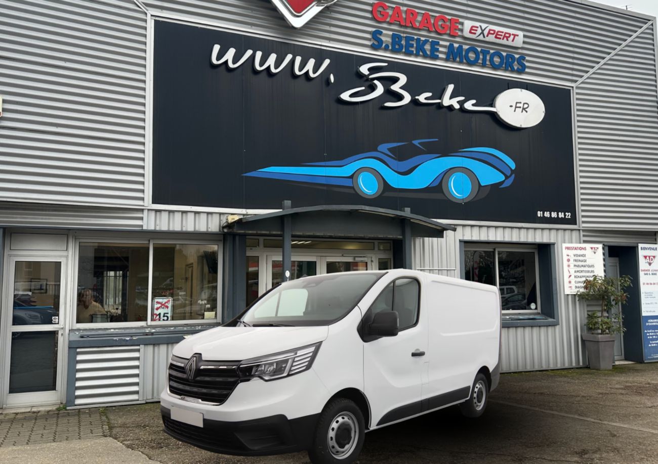 Mandataire RENAULT TRAFIC CABINE APPROFONDIE CA BLUE DCI 130 L1H1 3T GSR2 ADVANCE