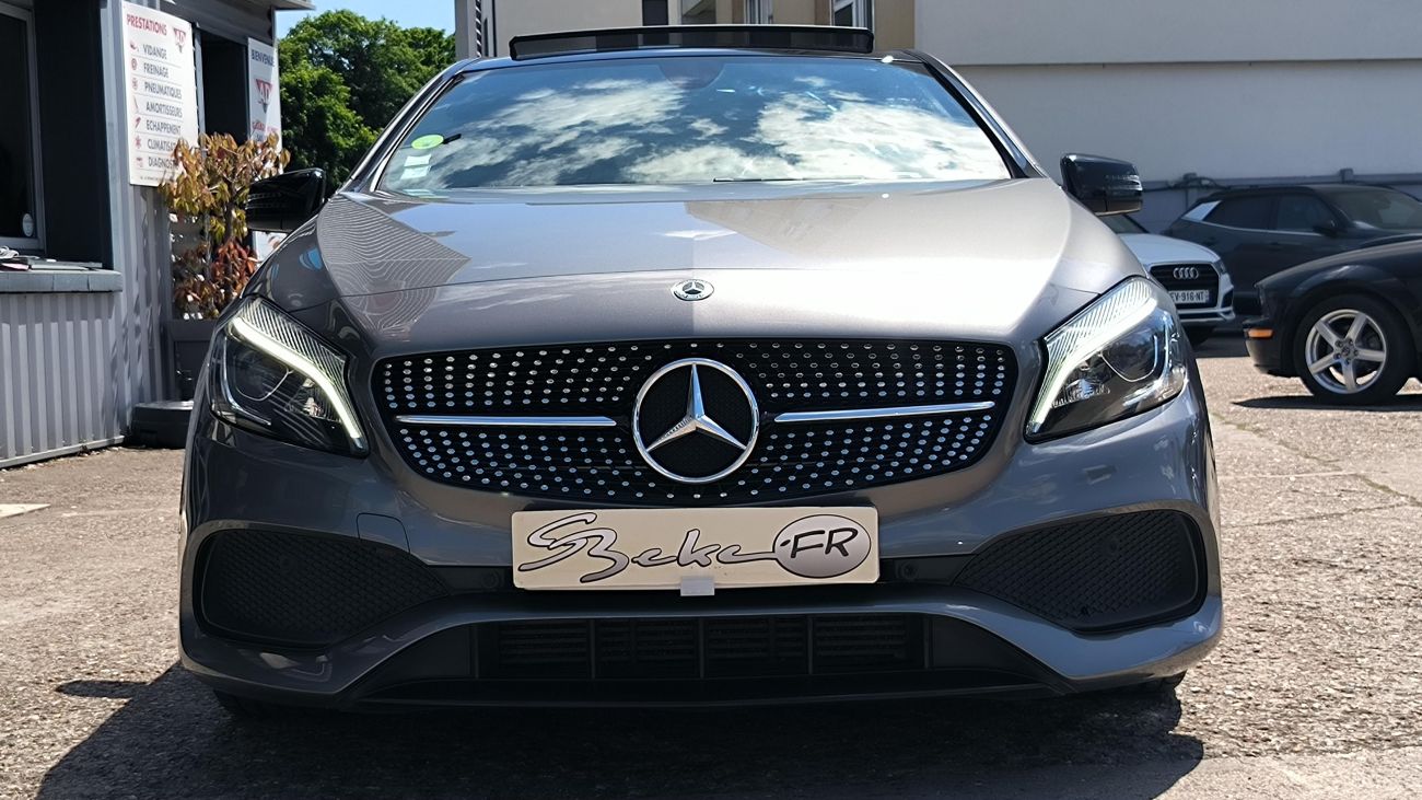 Mandataire MERCEDES CLASSE A 200 d 7G-DCT Sport Edition TOIT OUVRANT / JANTES AMG 18