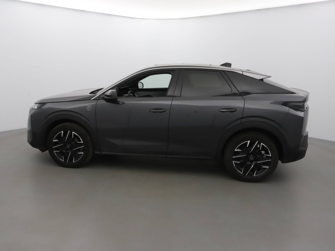 Mandataire PEUGEOT 3008 HYBRID 136CH GT E-DCS6