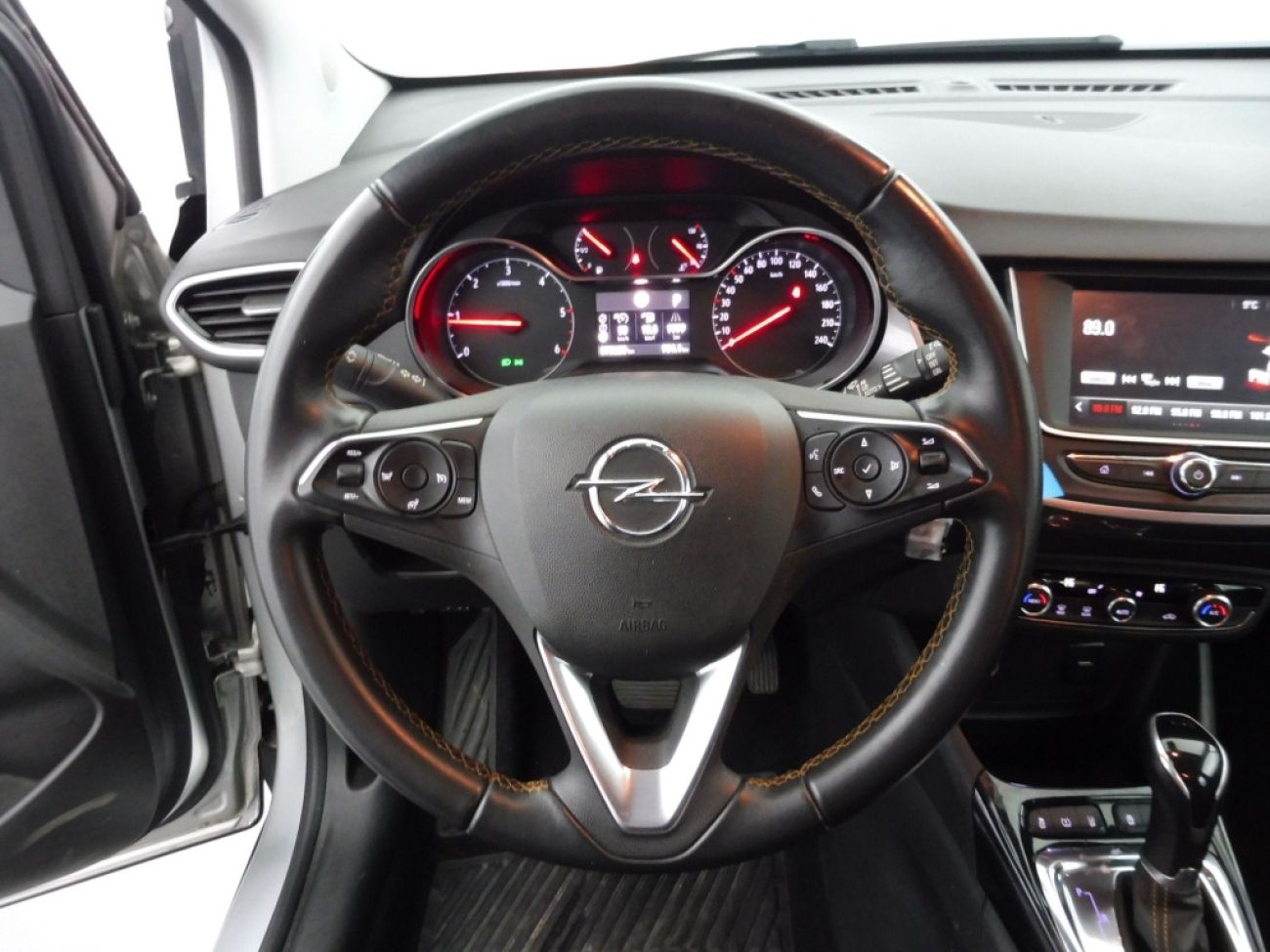 Mandataire Opel Crossland 1.5D 120 AT6innovation