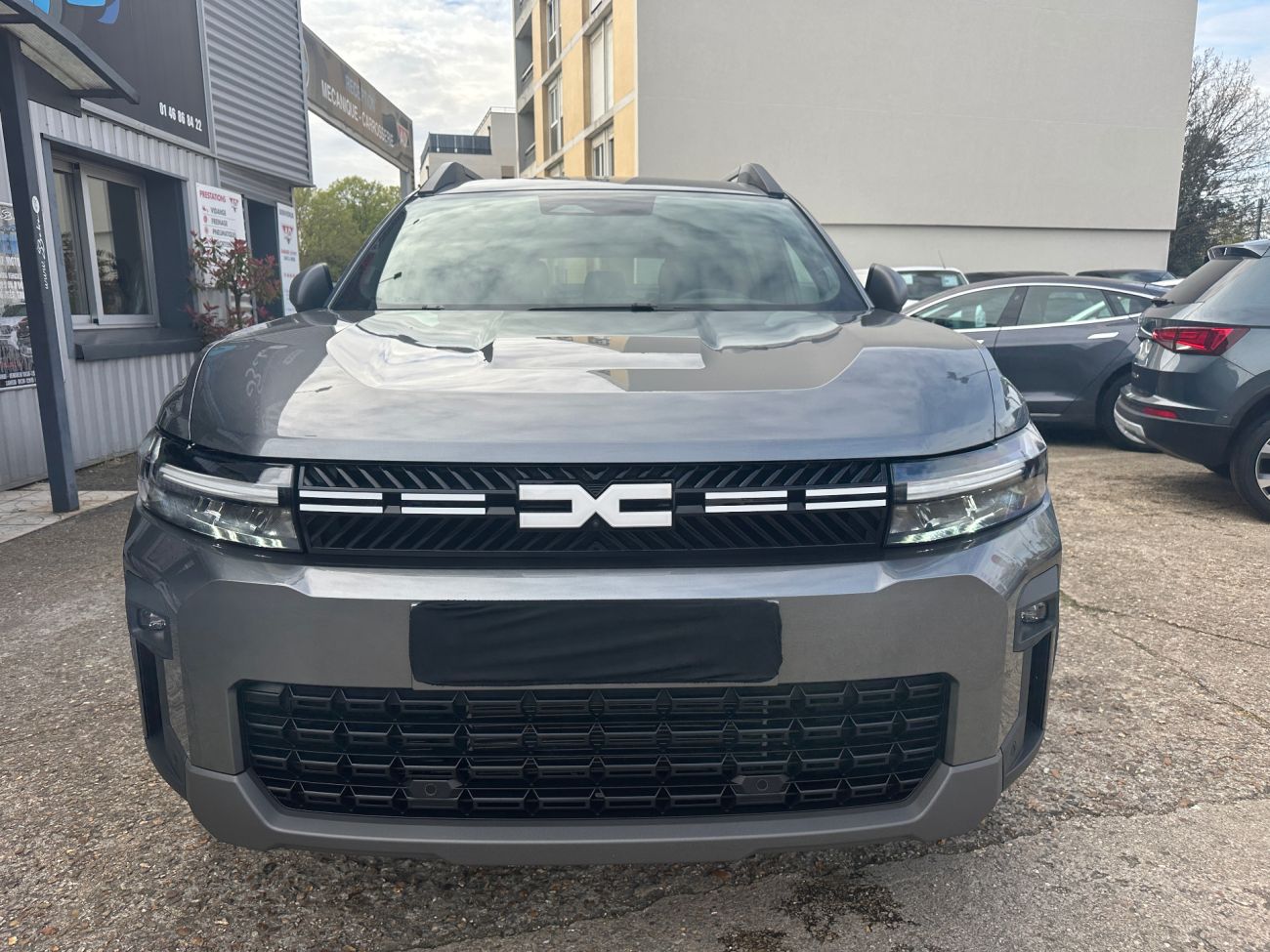 Mandataire Dacia BIGSTER HYBRID 155 Journey