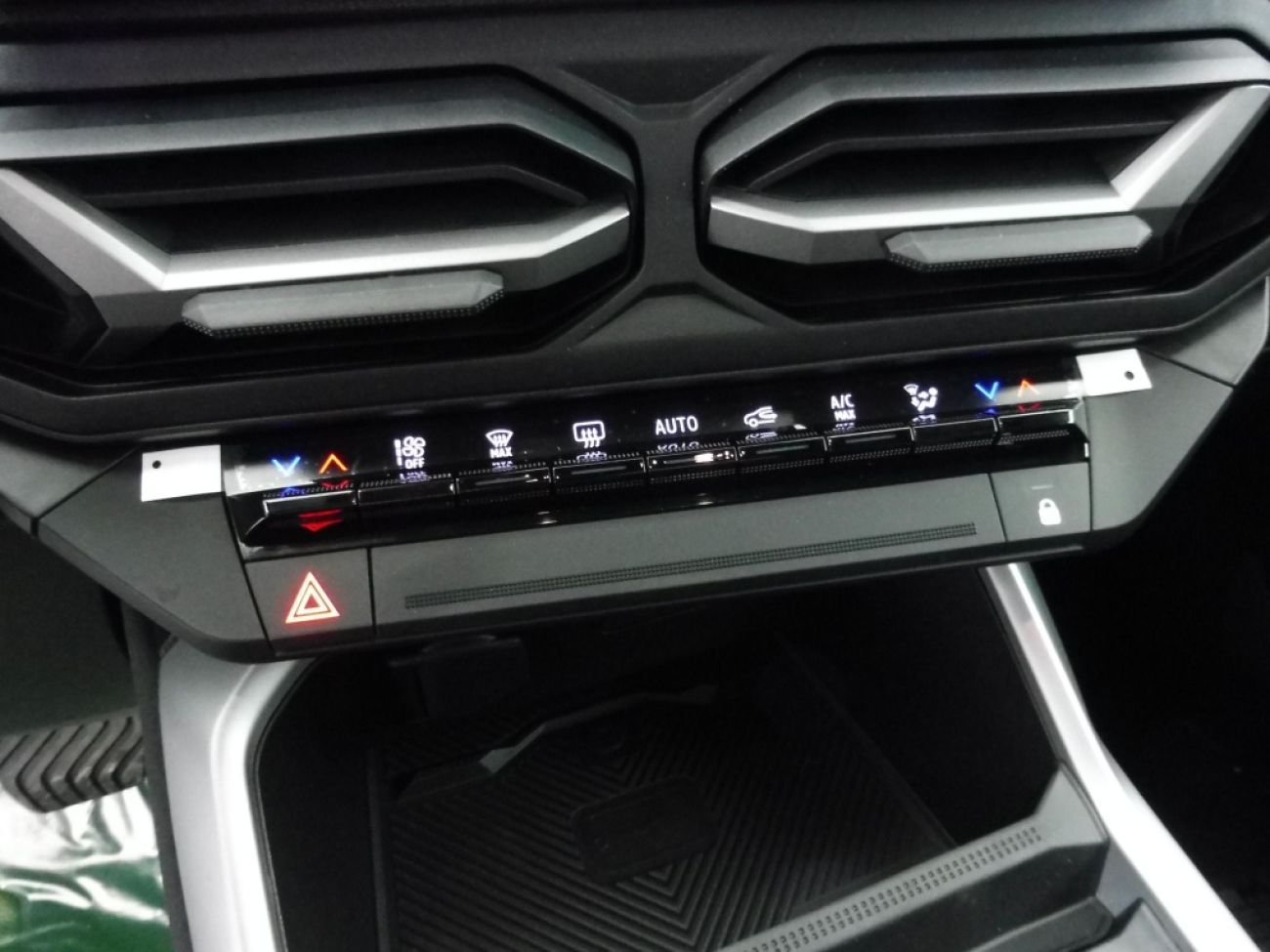 Mandataire Dacia Bigster 1.8 HYBRID 155CH JOURNEY