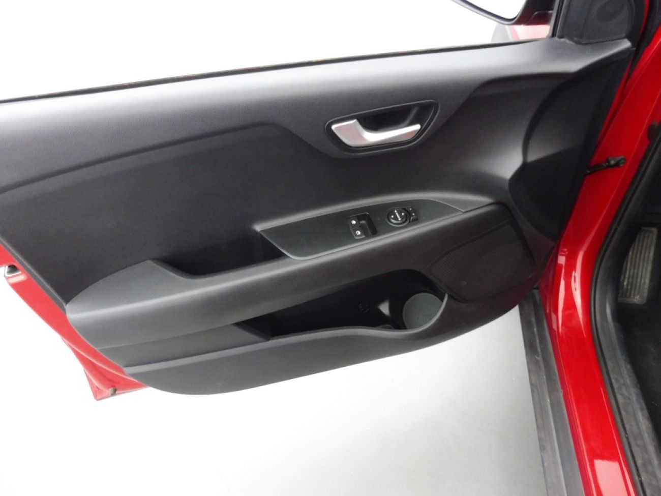 Mandataire Kia Stonic 1.2 LX 84fun