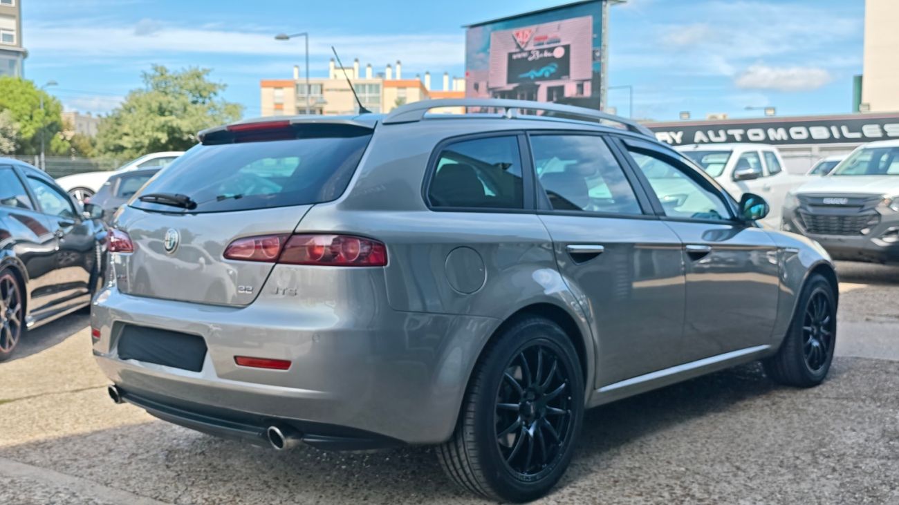 Mandataire ALFA ROMEO 159 3.2 V6 JTS Selective Q4 QTronic
