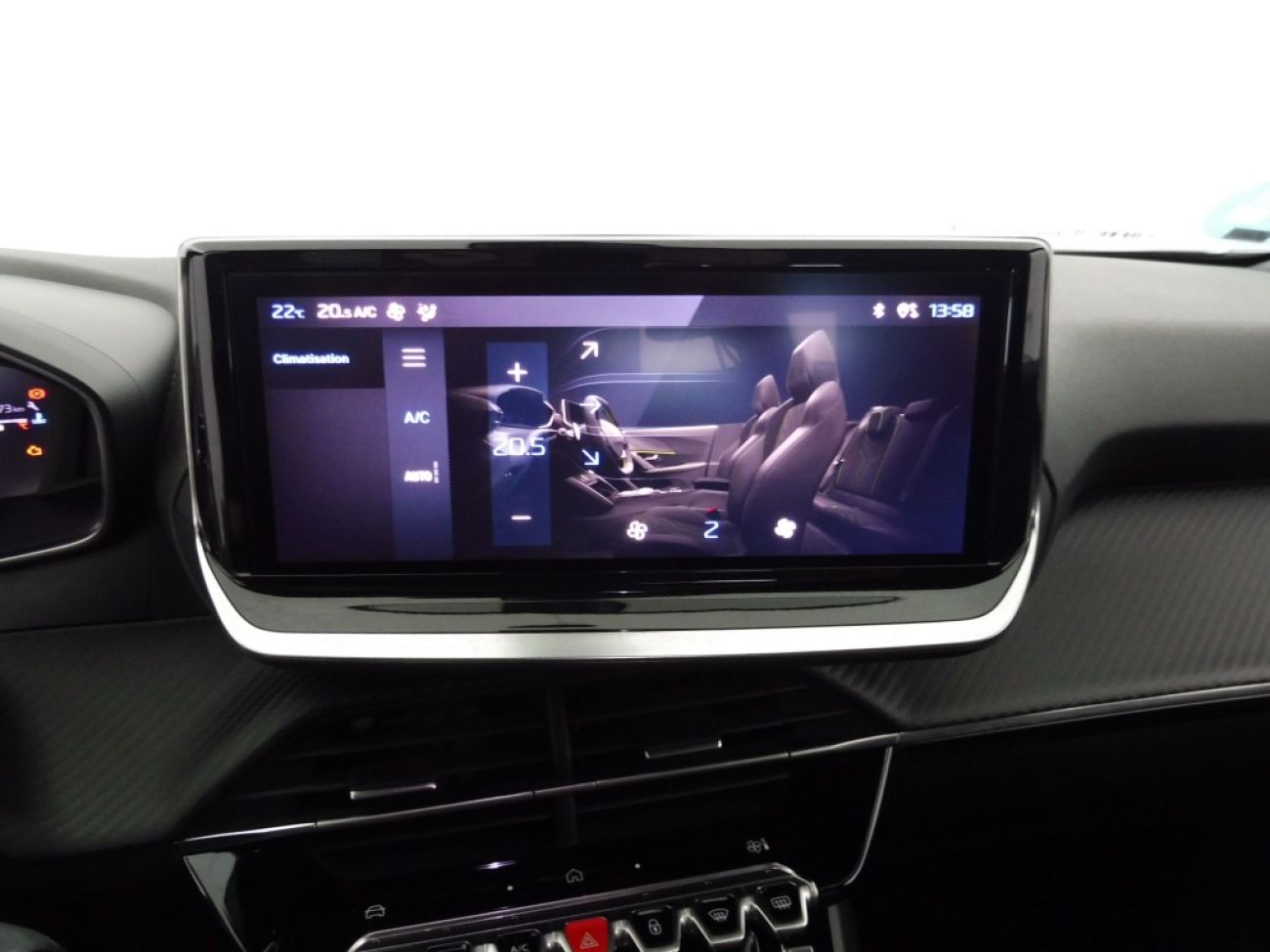 Mandataire PEUGEOT 2008 1.2 PURETECH 130CH S&S ALLURE EAT8
