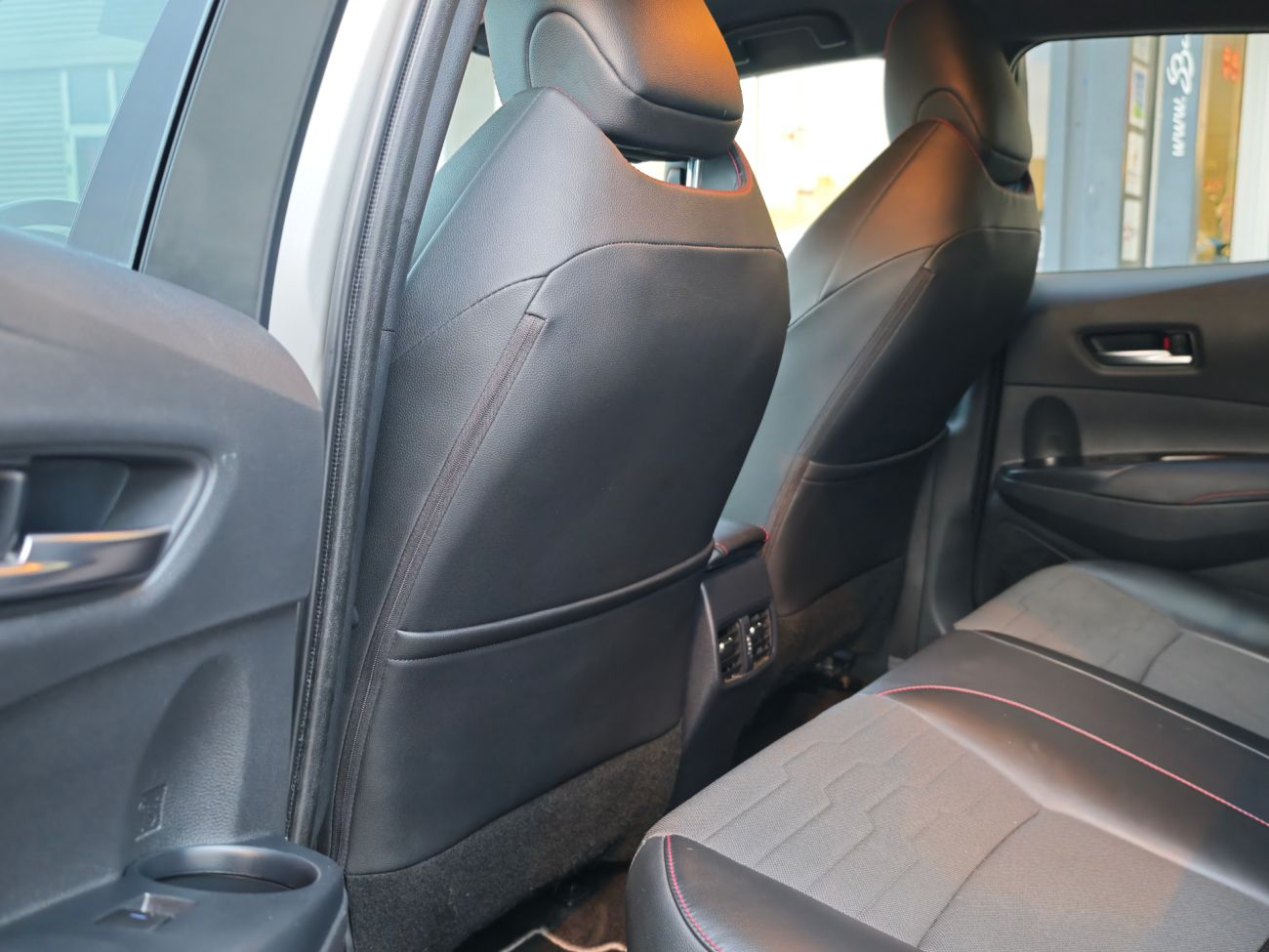 Mandataire TOYOTA COROLLA HYBRIDE 184h Collection