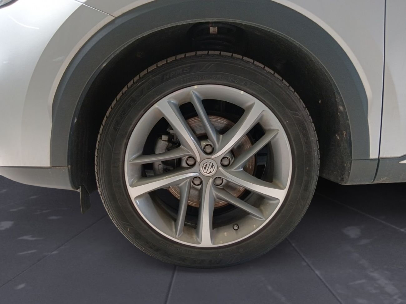 Mandataire MG HS 1.5 T-GDI 162 AT luxury