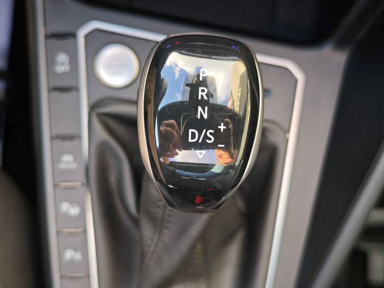 Mandataire VOLKSWAGEN POLO 1.0 TSI 110 S&S DSG7 R-Line