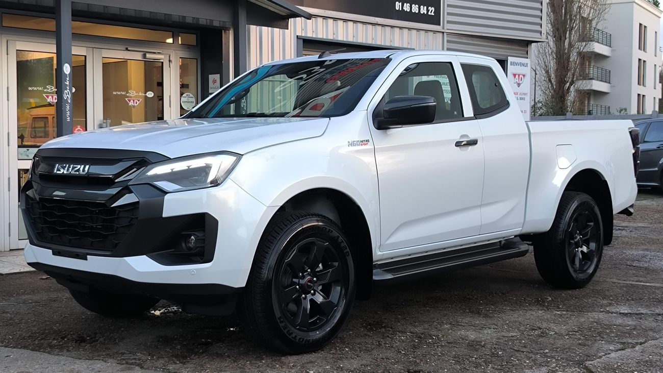 Mandataire ISUZU D-MAX SPACE N60 NITRO SPORT 4X4 A/T