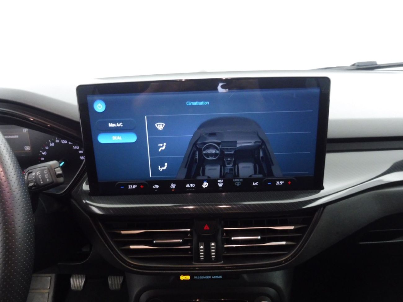 Mandataire Ford Focus SW 1.0 ECOBOOST 125st line