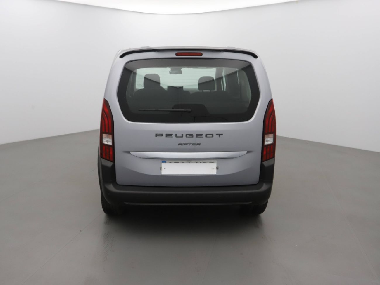 Mandataire PEUGEOT RIFTER TAILLE M - 1.5 BLUEHDI 100CH S&S ALLURE 5 PLACES