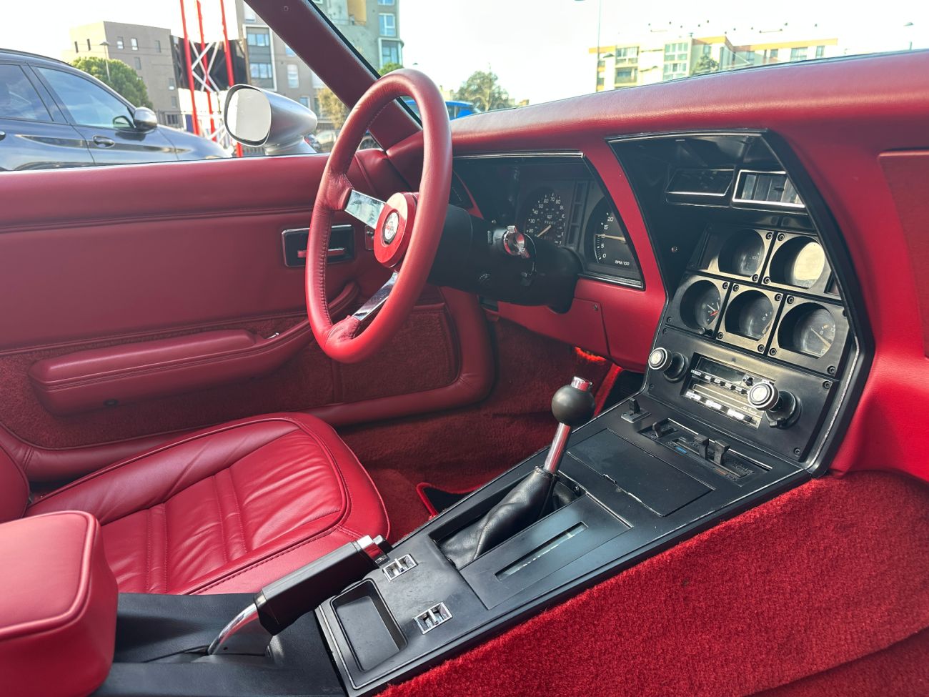 Mandataire CHEVROLET CORVETTE C3 T-TOP 25 TH ANNIVERSARY V8 350 L48