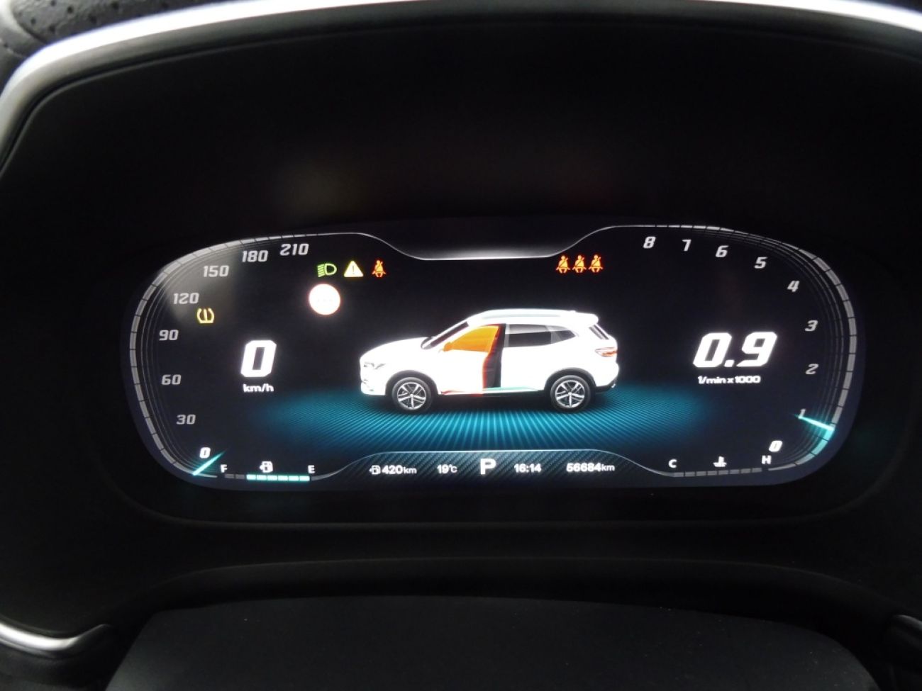 Mandataire MG HS 1.5 T-GDI 162 AT luxury