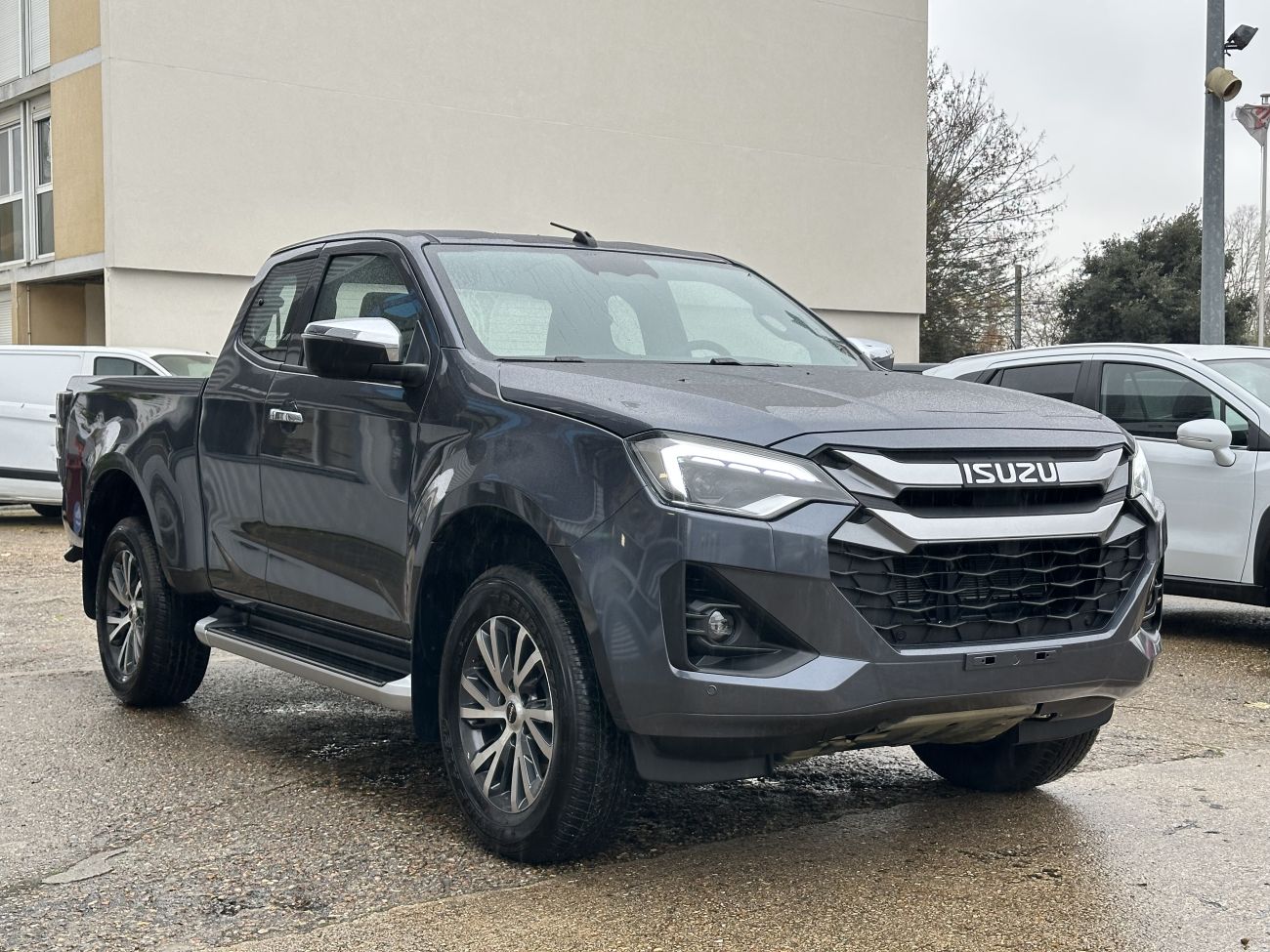 Mandataire ISUZU D-MAX SPACE N60 F+ 4X4 A/T