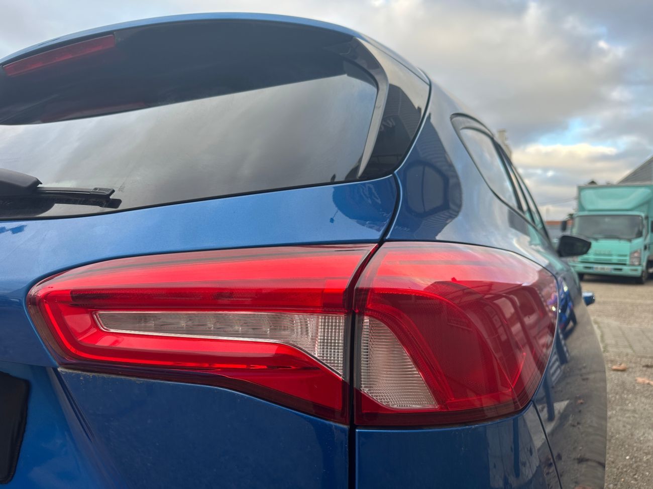 Mandataire Ford FOCUS SW 1.0 EcoBoost 125 S&S ST Line