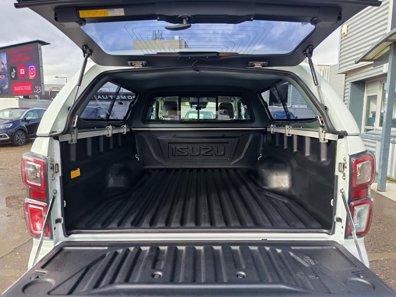 Mandataire ISUZU D-MAX SPACE N60 4X4 F+