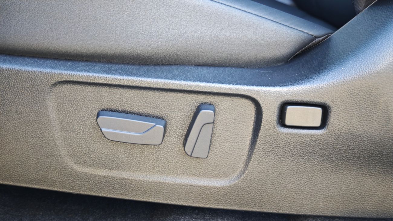 Mandataire ISUZU D-MAX SPACE CABINE A/T PRESTIGE