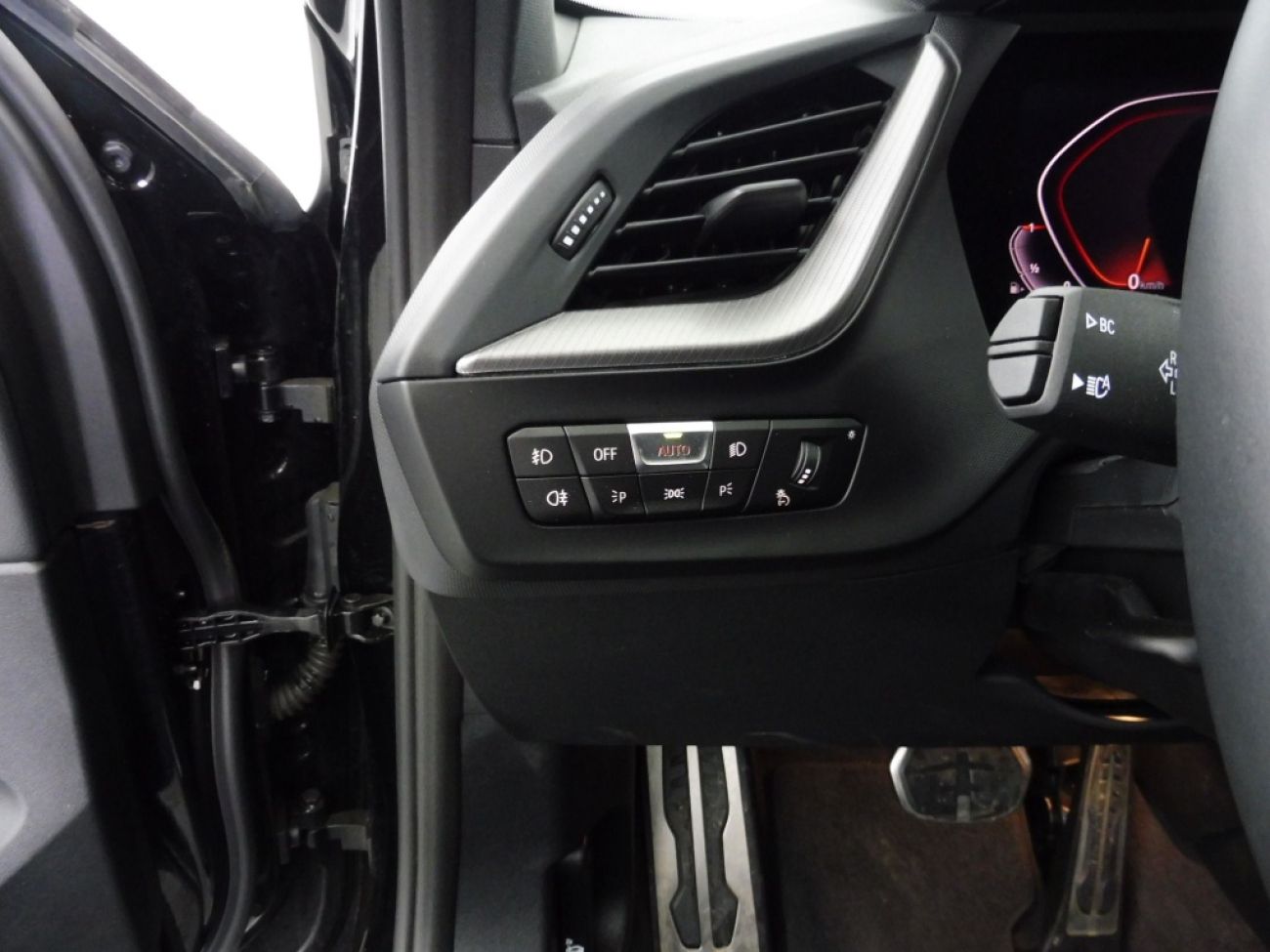 Mandataire BMW SERIE 1 118I STEPTRONIC 136 M-SPORT