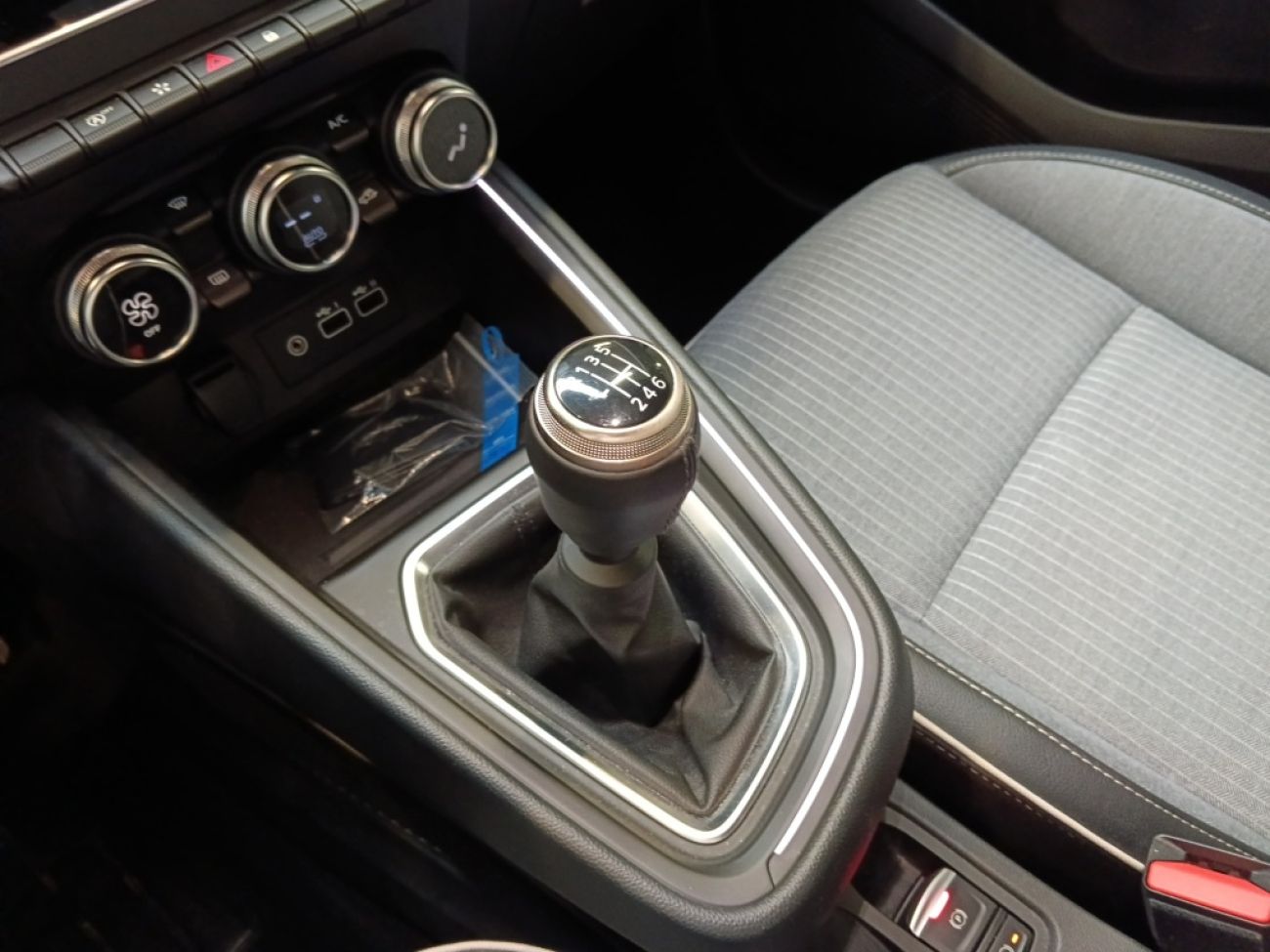 Mandataire RENAULT Clio 1.0 TCE 90CH TECHNO