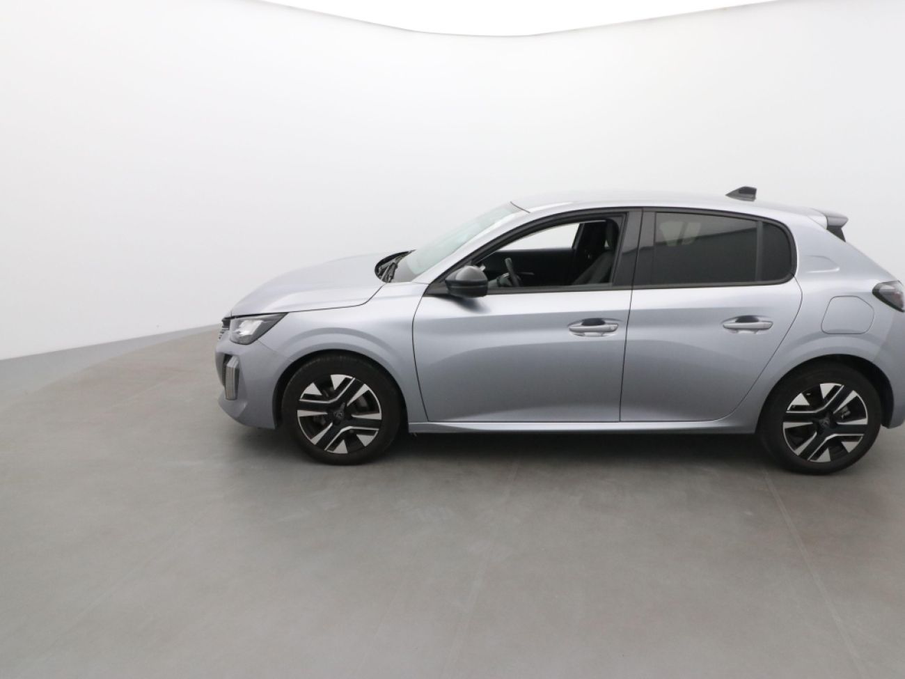 Mandataire PEUGEOT 208 1.2 100CH S&S ALLURE
