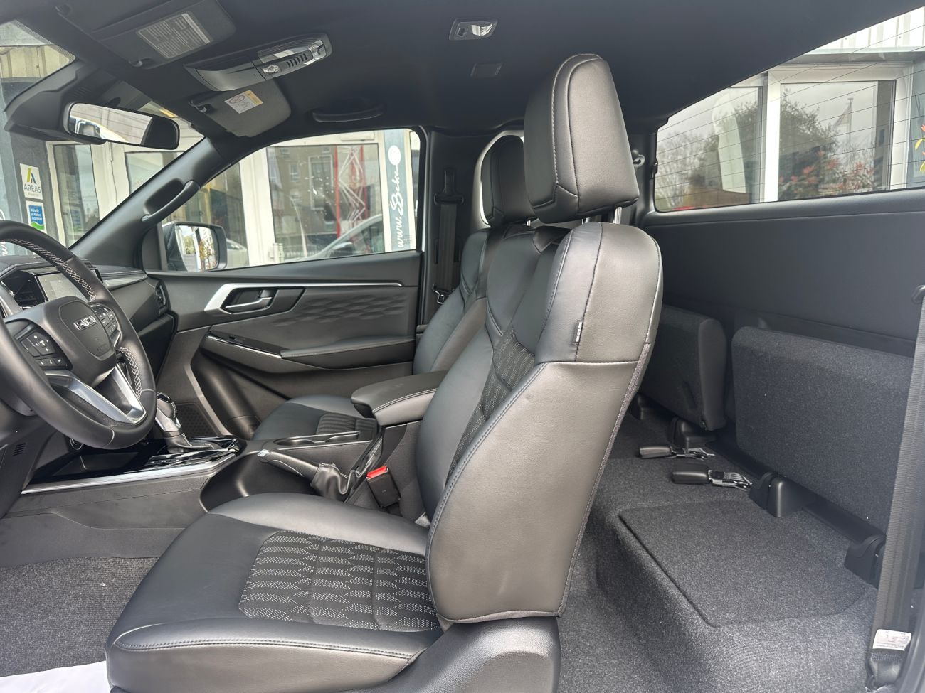 Mandataire ISUZU D-MAX N60 SPACE CAB 1.9 164 CH 4X4 BVA F+  2P