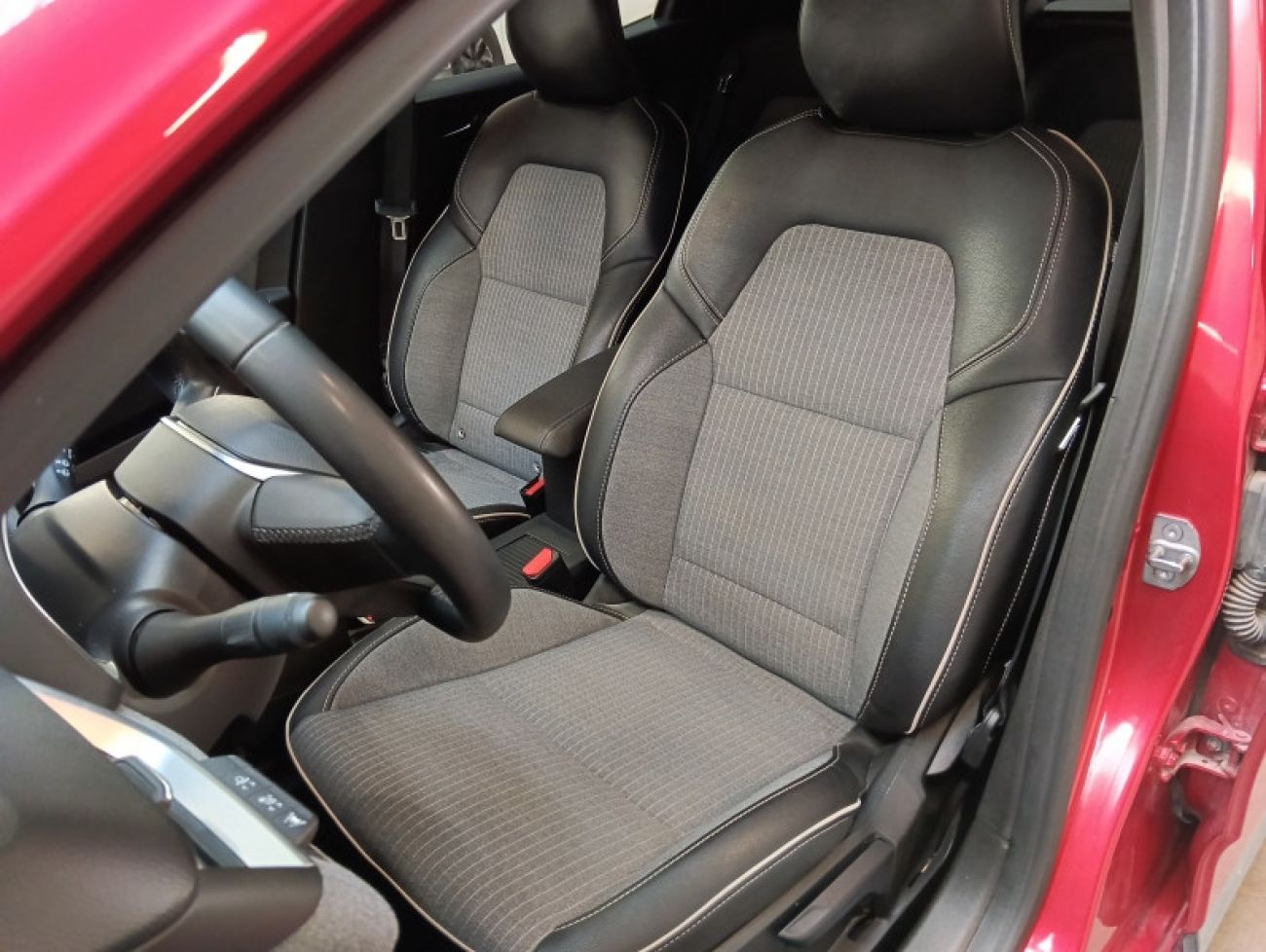 Mandataire RENAULT Clio 1.0 TCE 90CH TECHNO