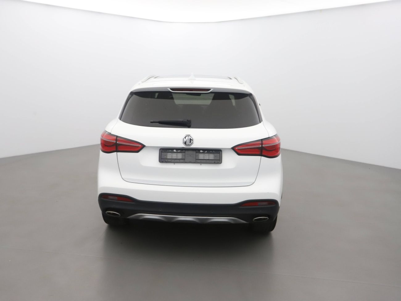 Mandataire MG HS 1.5 T-GDI 162 AT luxury
