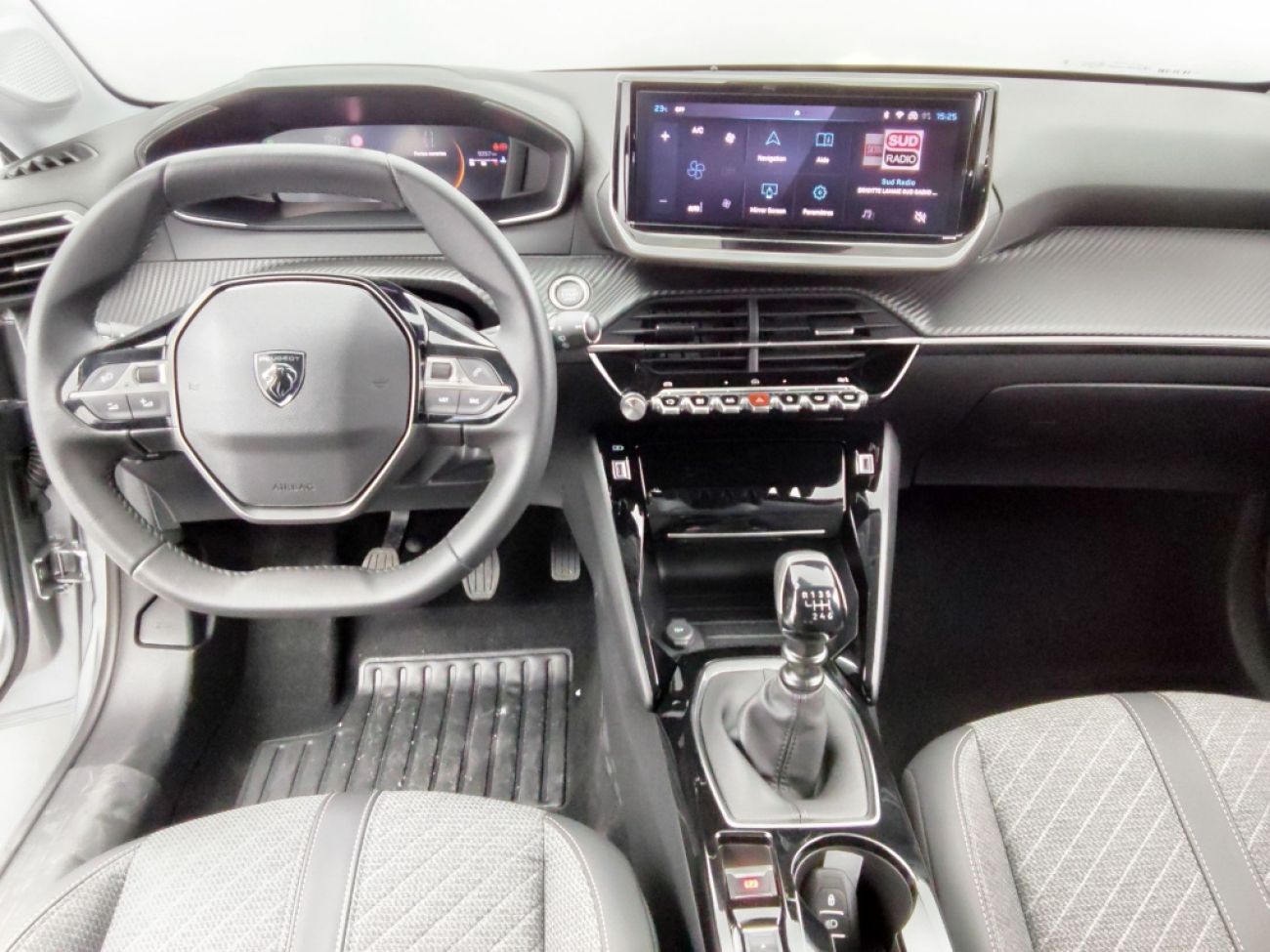 Mandataire PEUGEOT 208 1.2 100CH S&S ALLURE