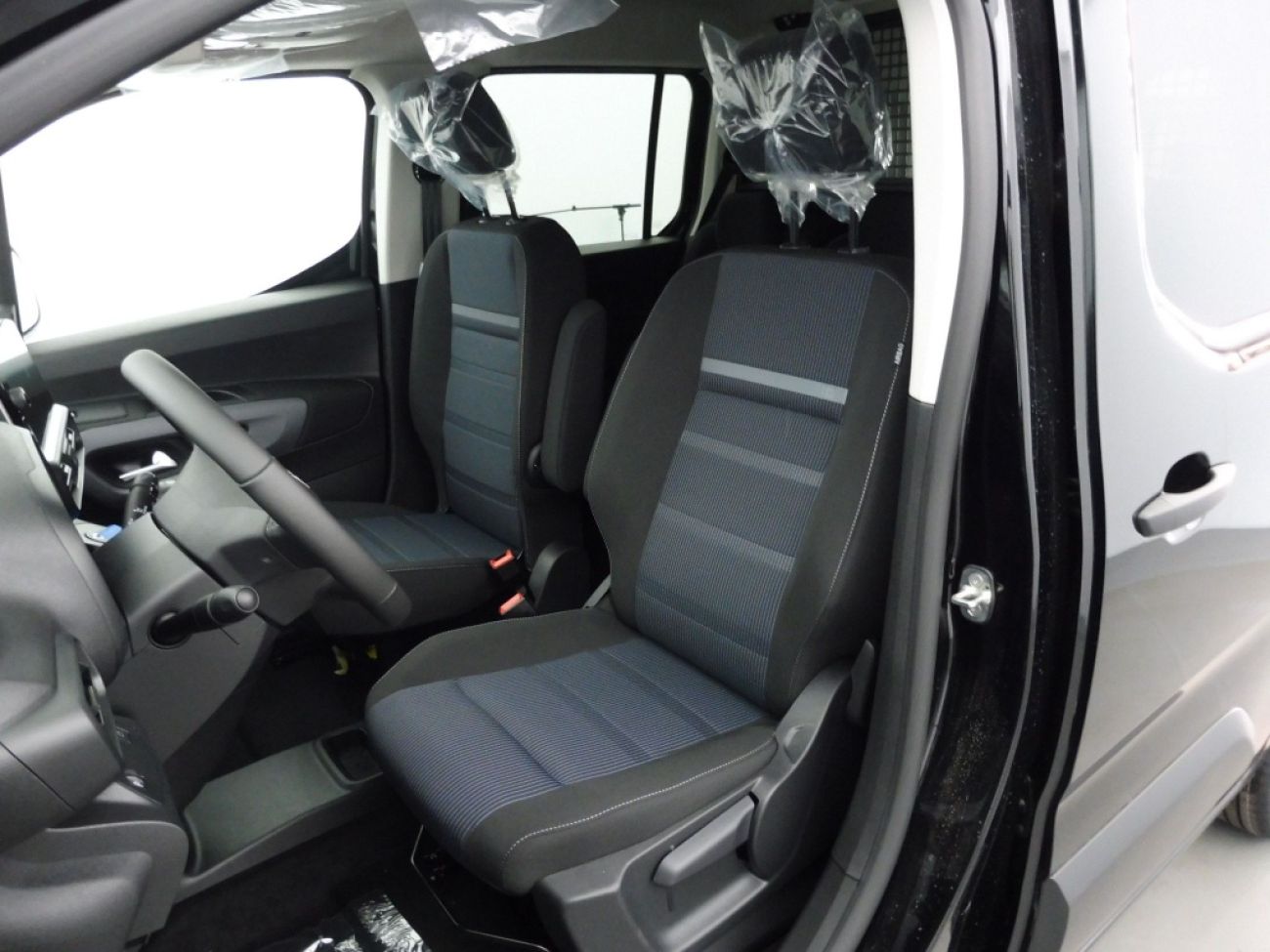 Mandataire FIAT DOBLO COMBI 1.5 BLUEHDI 100CH 5 PLACES N1
