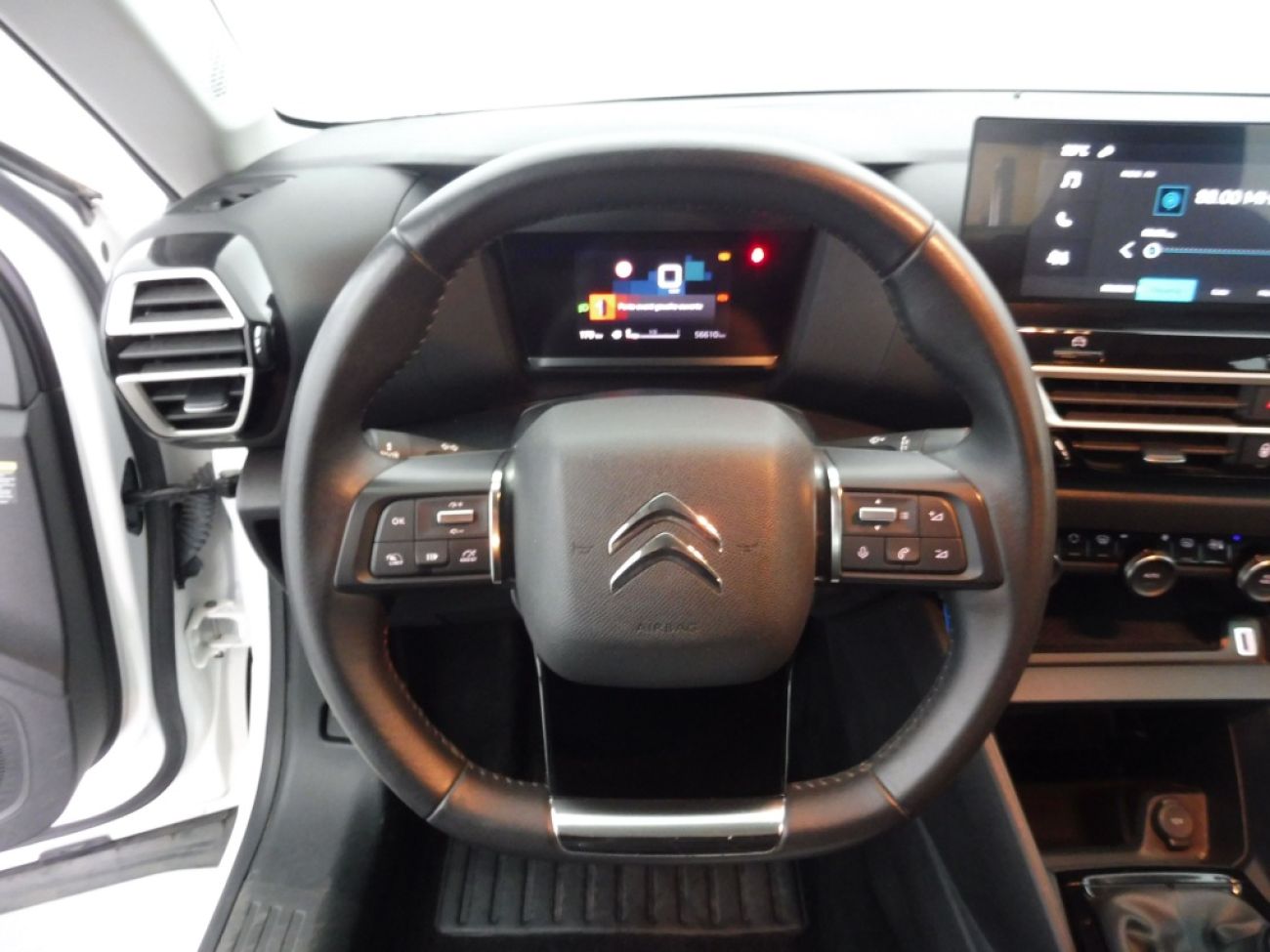 Mandataire Citroën C4 X 1.2 PURETECH 100 FEEL
