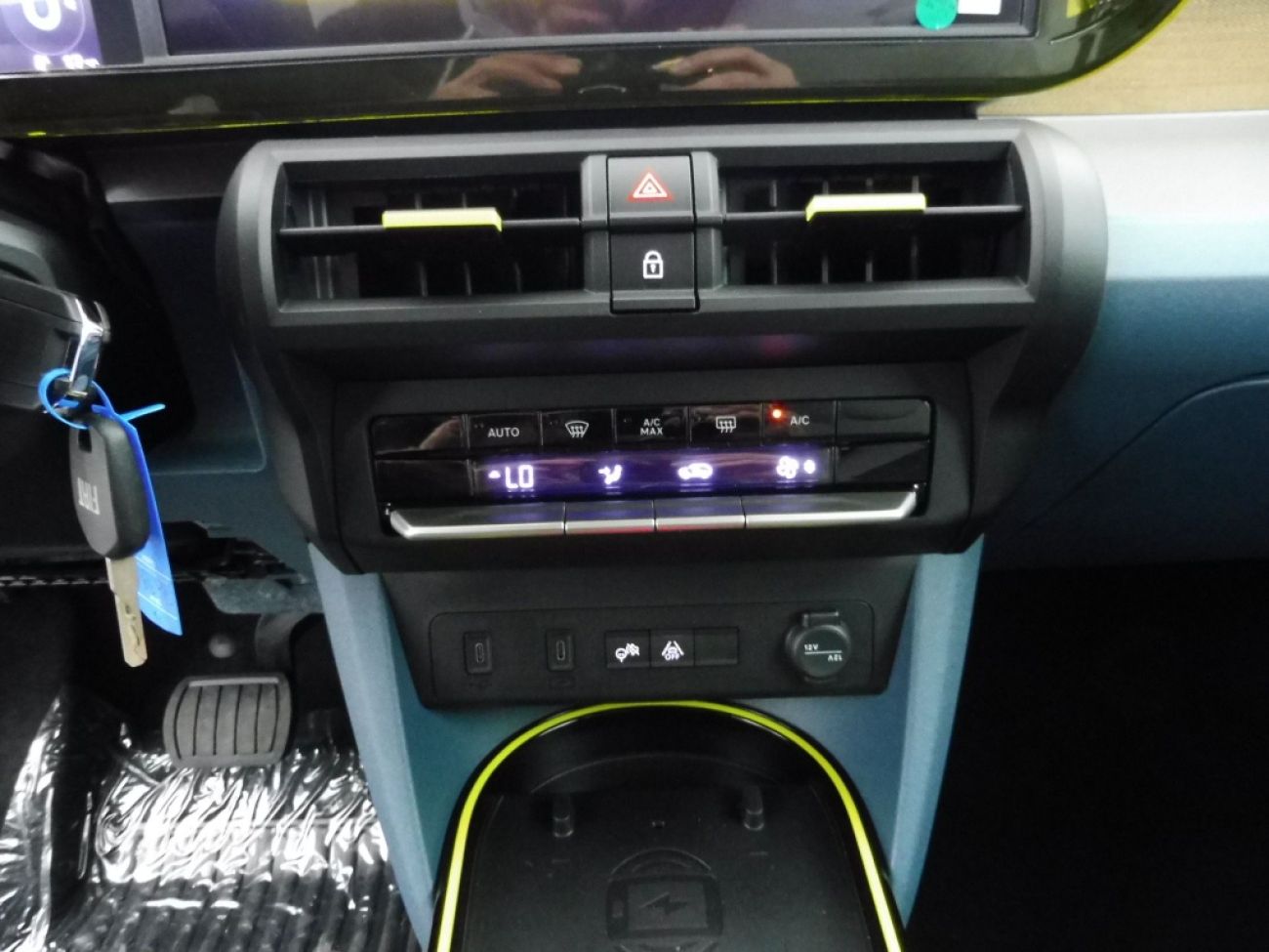 Mandataire FIAT Grande panda 1.2 HYBRID 100CH LA PRIMA EDCT6