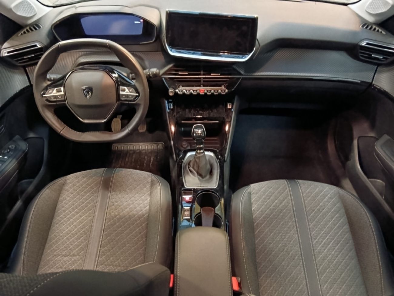 Mandataire PEUGEOT 208 1.2 100CH S&S ALLURE