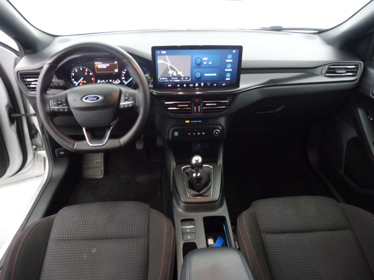 Mandataire Ford Focus SW 1.0 ECOBOOST 125st line