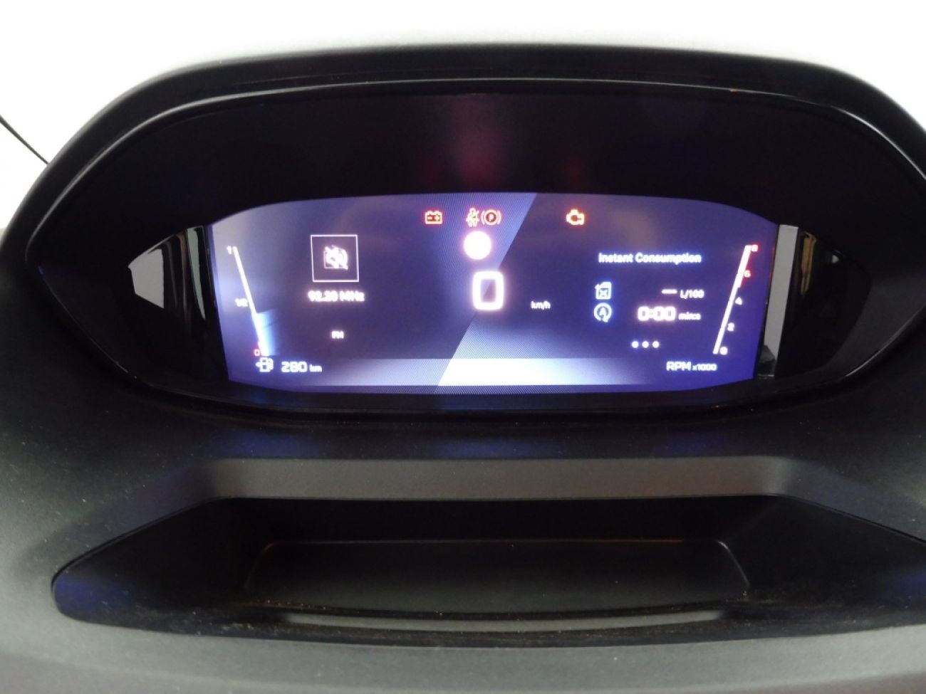 Mandataire PEUGEOT RIFTER TAILLE M - 1.5 BLUEHDI 100CH S&S ALLURE 5 PLACES