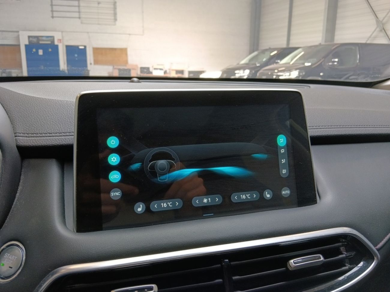 Mandataire MG HS 1.5 T-GDI 162 AT luxury