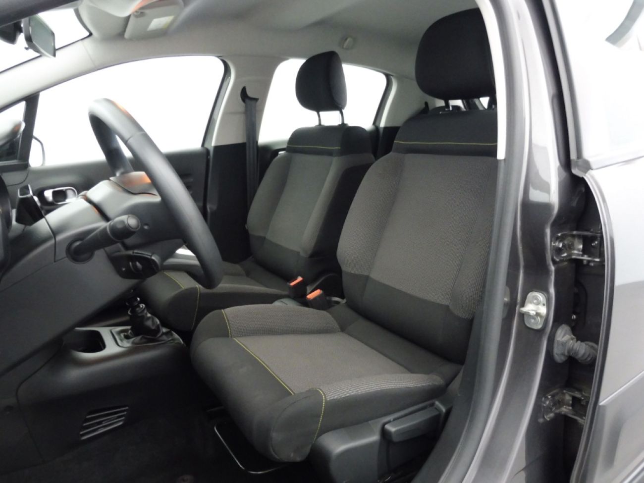 Mandataire Citroën C3 1.5 BLUEHDI 100CH S&S PLUS