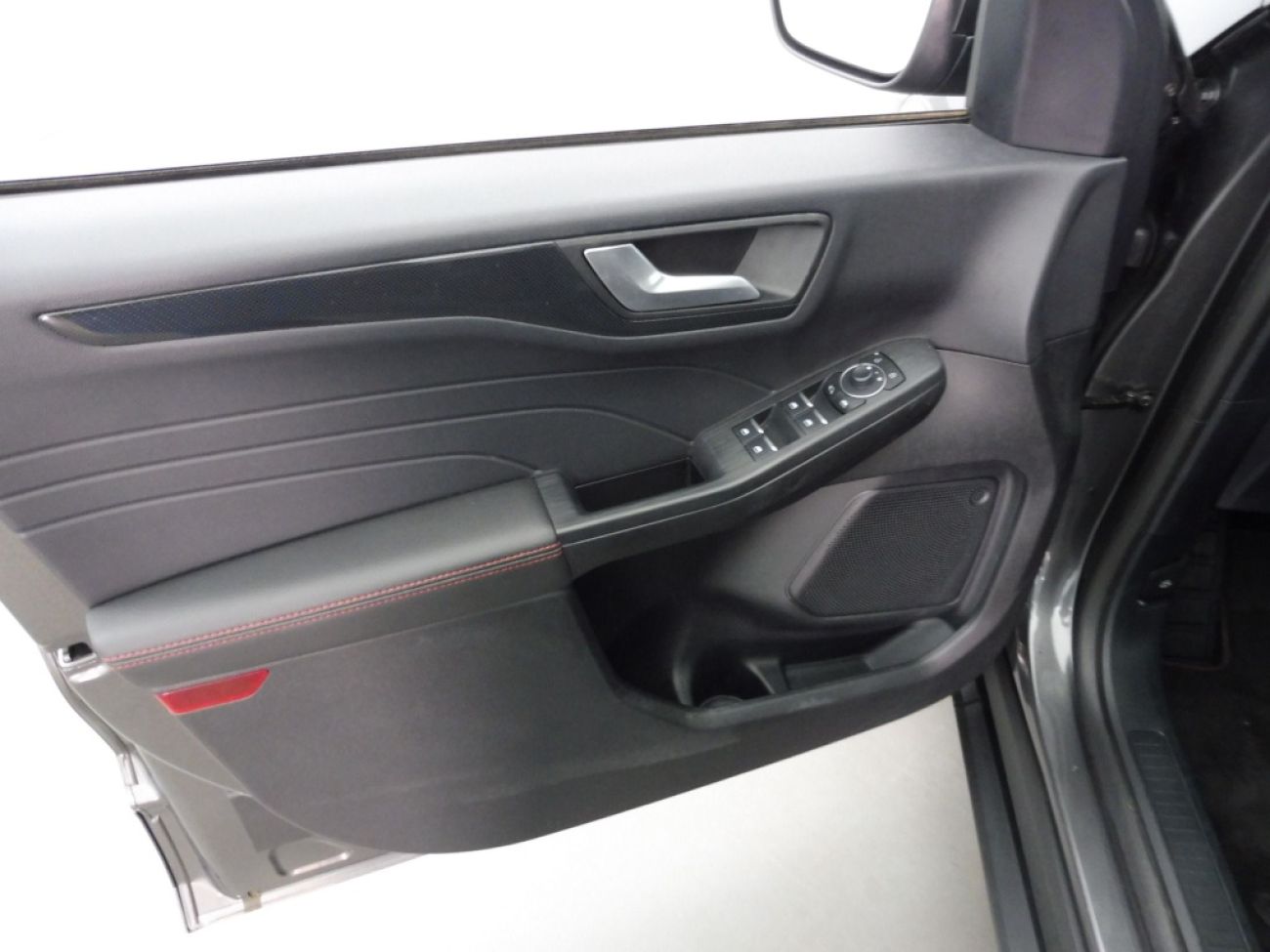 Mandataire Ford KUGA 2.0 TDCI 120CH ST-LINE POWERSHIFT