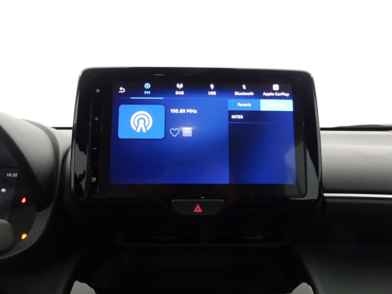 Mandataire TOYOTA YARIS CROSS 116H DYNAMIC MC24