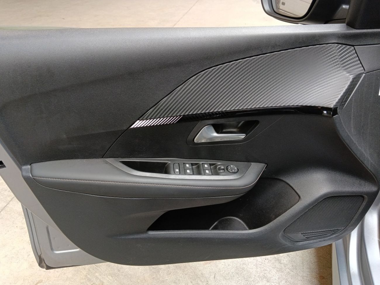 Mandataire PEUGEOT 208 1.2 100CH S&S ALLURE