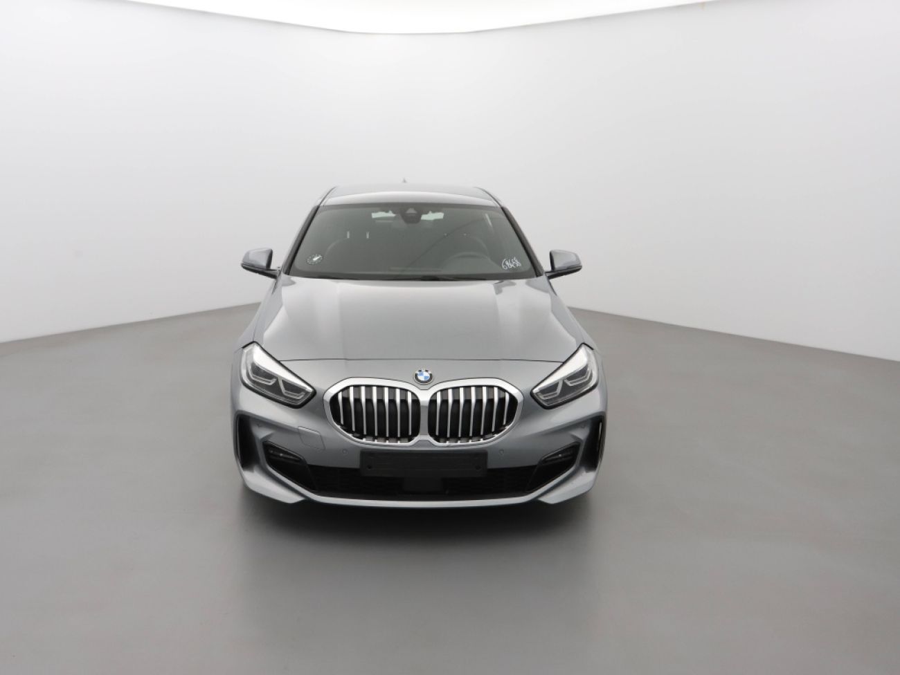 Mandataire BMW SERIE 1 118I STEPTRONIC 136 M-SPORT