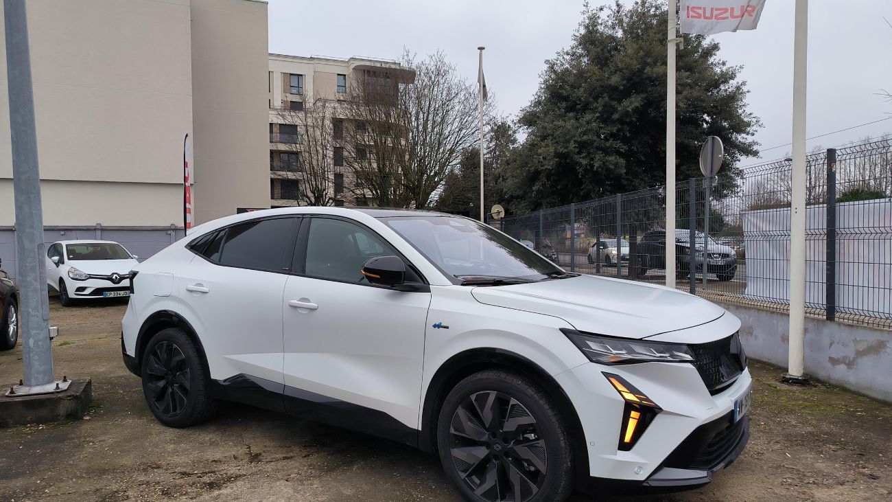 Mandataire RENAULT RAFALE E-Tech full hybrid 200 ch esprit Alpine