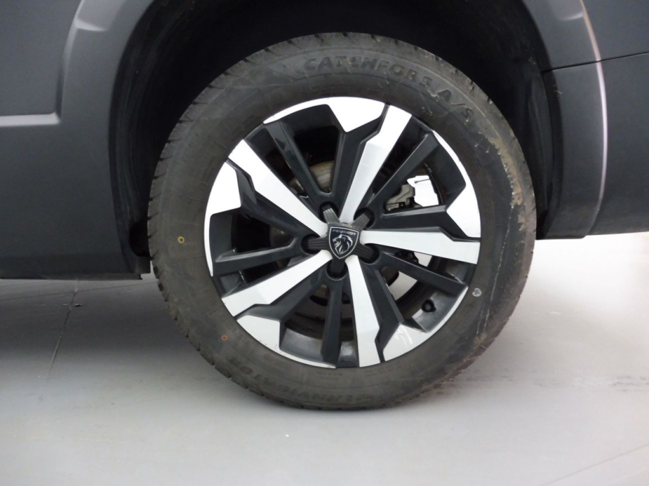 Mandataire PEUGEOT Rifter TAILLE XL - 1.5 BLUEHDI 130CH S&S GT EAT8 7 PLACES