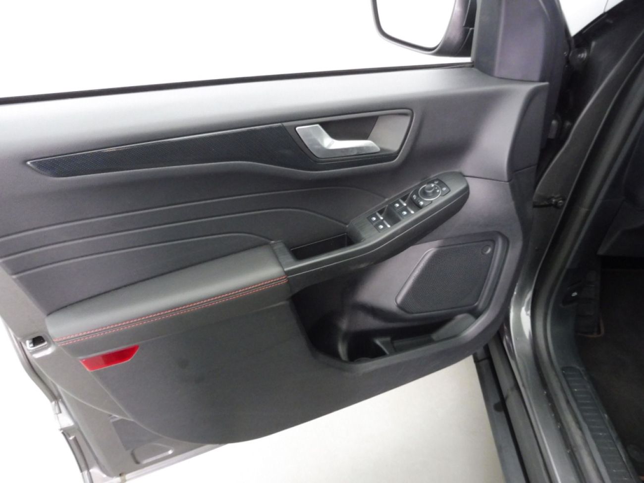Mandataire Ford KUGA 2.0 TDCI 120CH ST-LINE POWERSHIFT