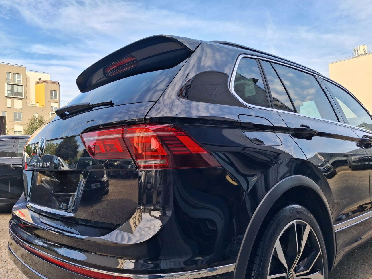Mandataire VOLKSWAGEN TIGUAN 1.5 TSI 150ch DSG7 R-Line