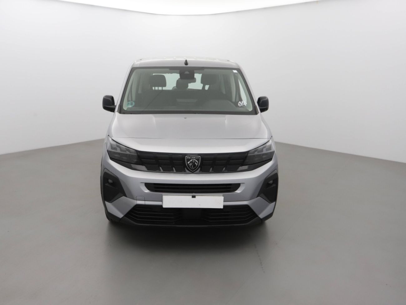Mandataire PEUGEOT RIFTER TAILLE M - 1.5 BLUEHDI 100CH S&S ALLURE 5 PLACES