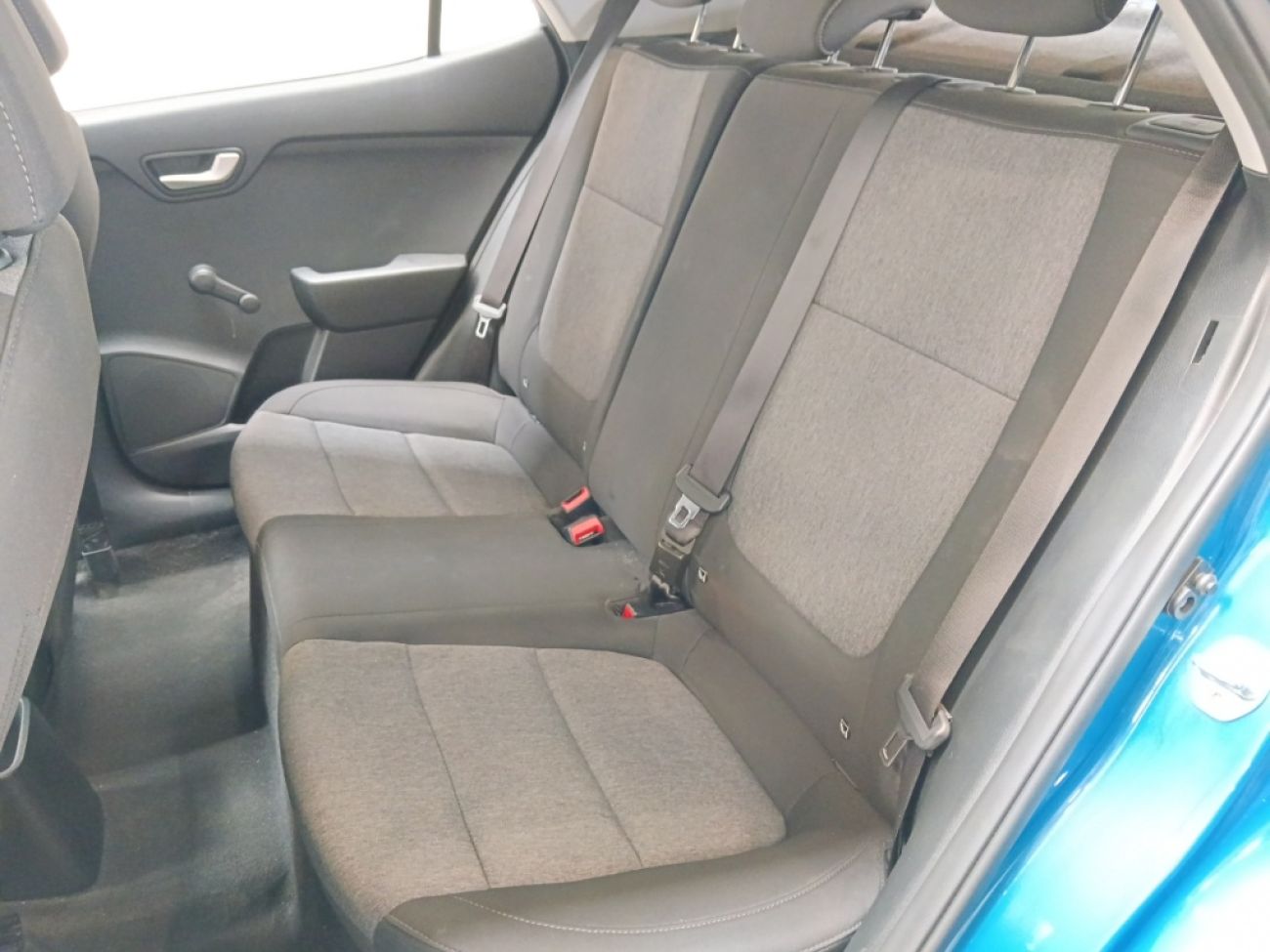 Mandataire Kia Stonic 1.2 LX 84fun