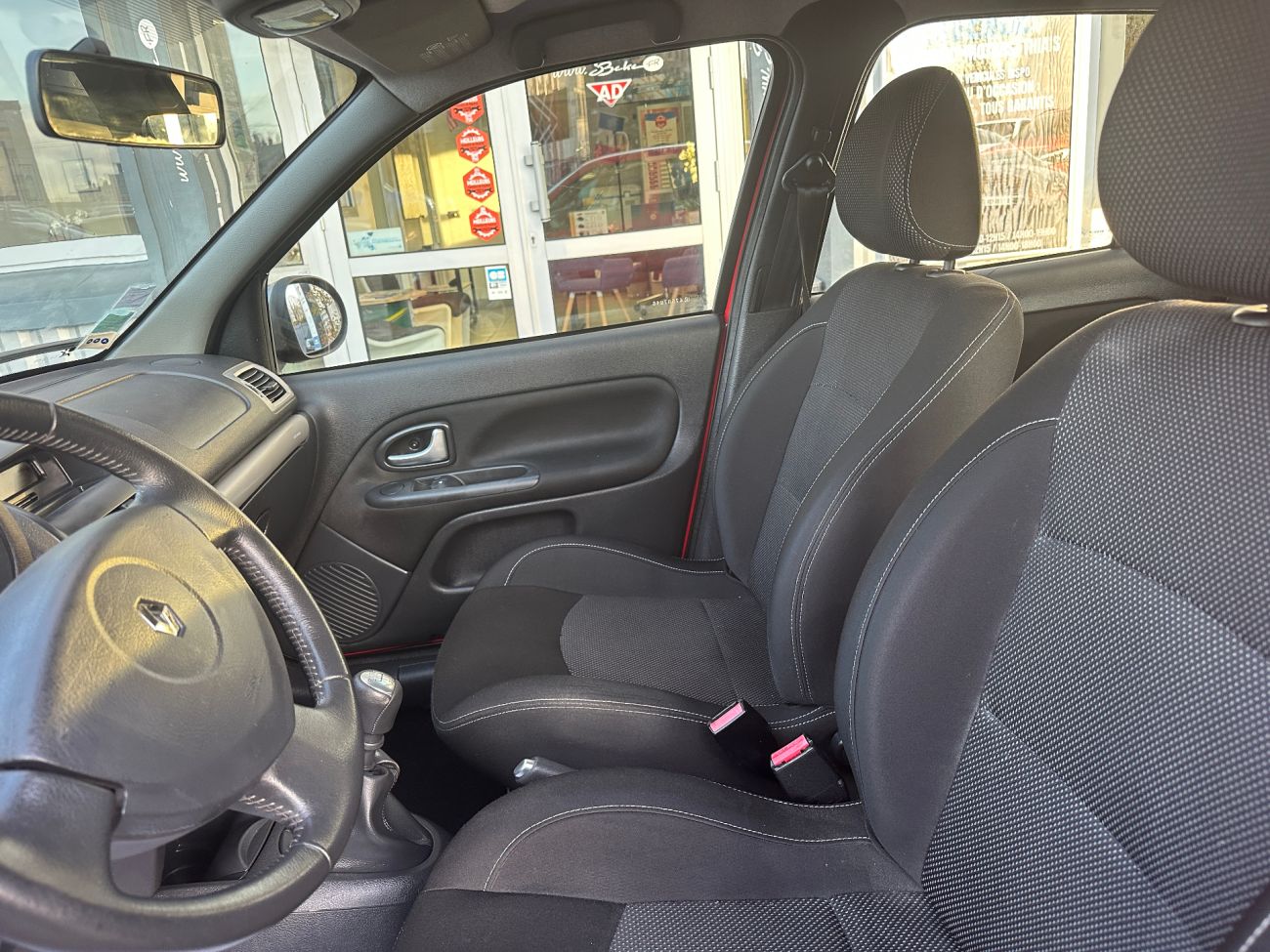 Mandataire RENAULT CLIO CAMPUS 1.2 16V 75 eco2 ByeBye Pack Clim Euro 5